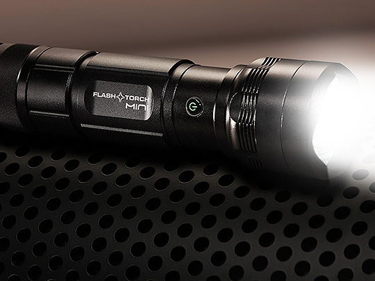 FlashTorch Mini 2300 Lumens with a High Efficiency Reflector